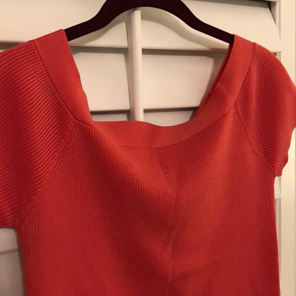 Muse Cropped Top - Picture 3 of 5